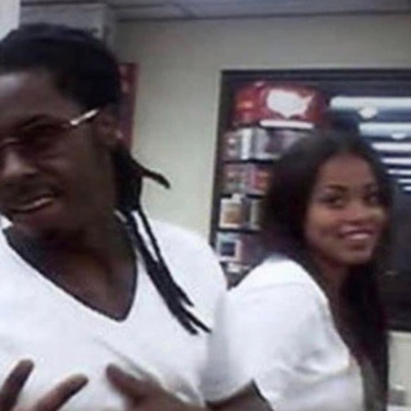 Ex-couple Lauren London and Lil Wayne wearing matching outfit.